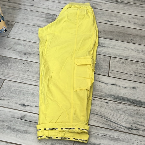 NWOT Free People Movement yellow pant - Picture 2 of 5
